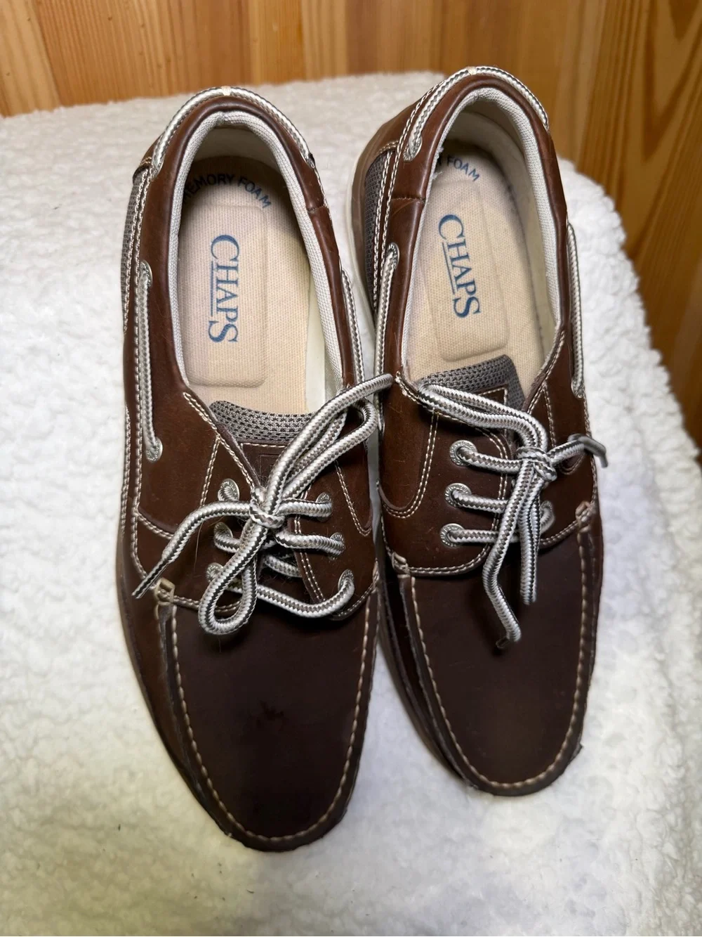 Chaps Men's Brown Leather Boat Shoes